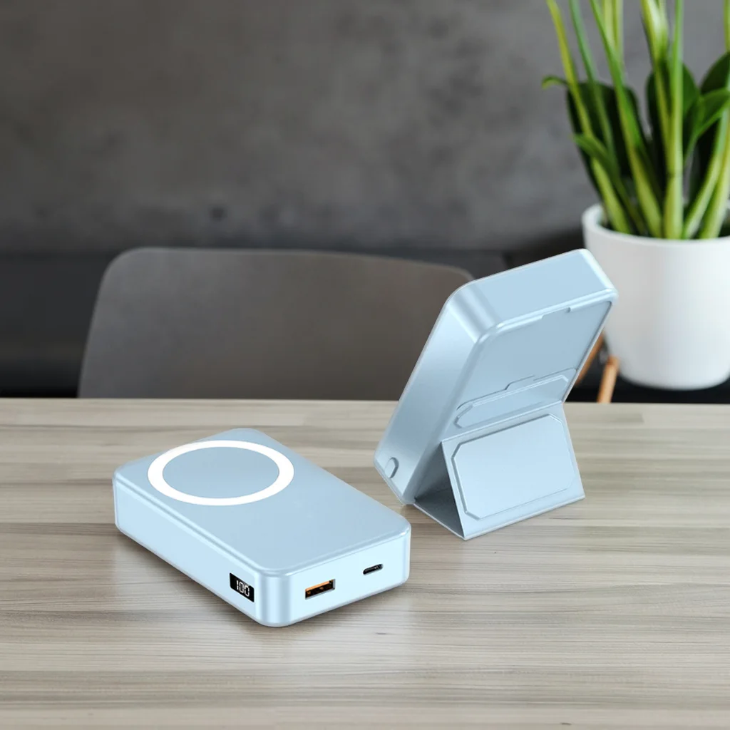 20000mAh Magnetic Quick Charge Power Bank with Wireless Output product image 4